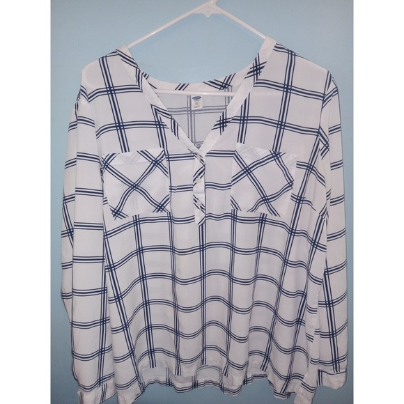 Old Navy Tops - Womens OLD NAVY White Blue Checkered Top Shirt Blouse Size XXL